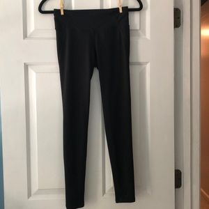 Gap Body black leggings XS